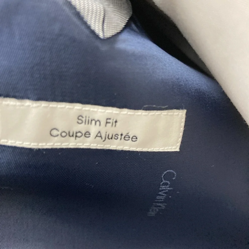 Calvin Klein Mens Slim fit 2-pc Suit Jacket Blazer 42R Pants 34W 32L Navy Blue
